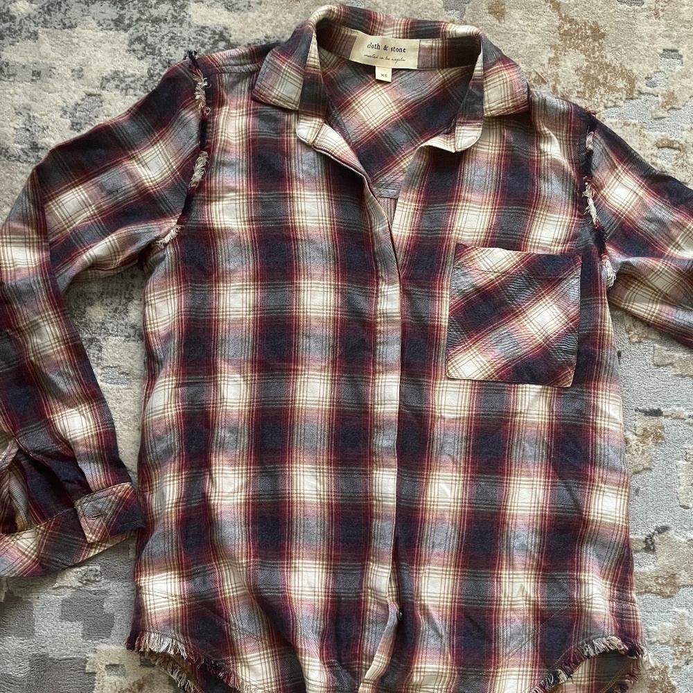 Cloth and Stone (NWOT) XS plaid button down